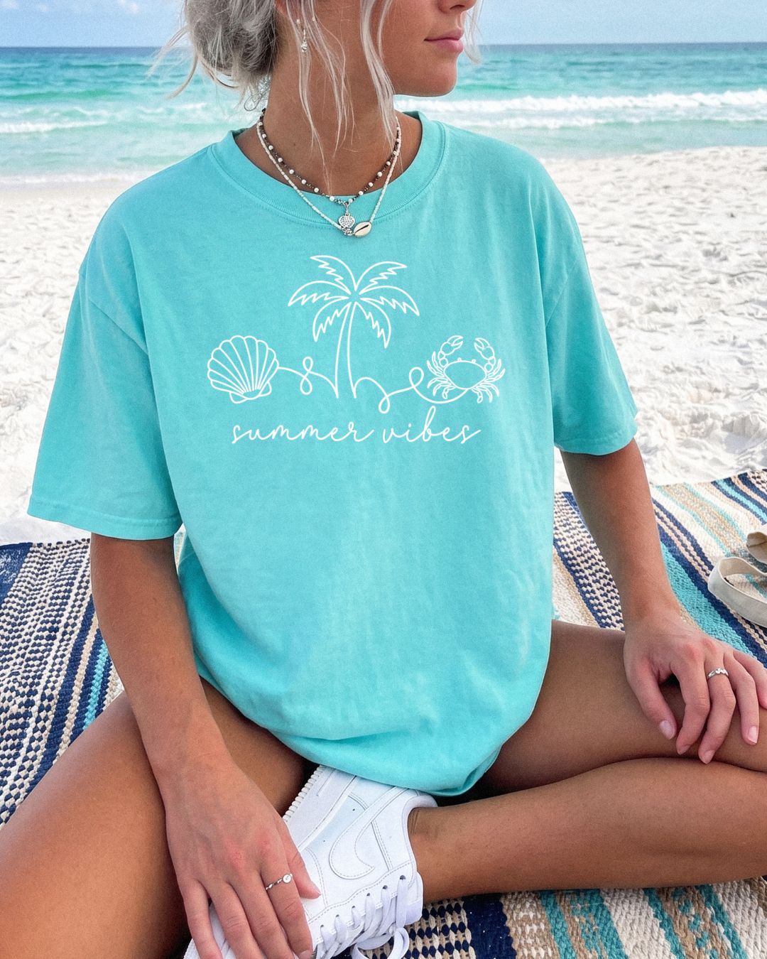 Summer VIBES Tee