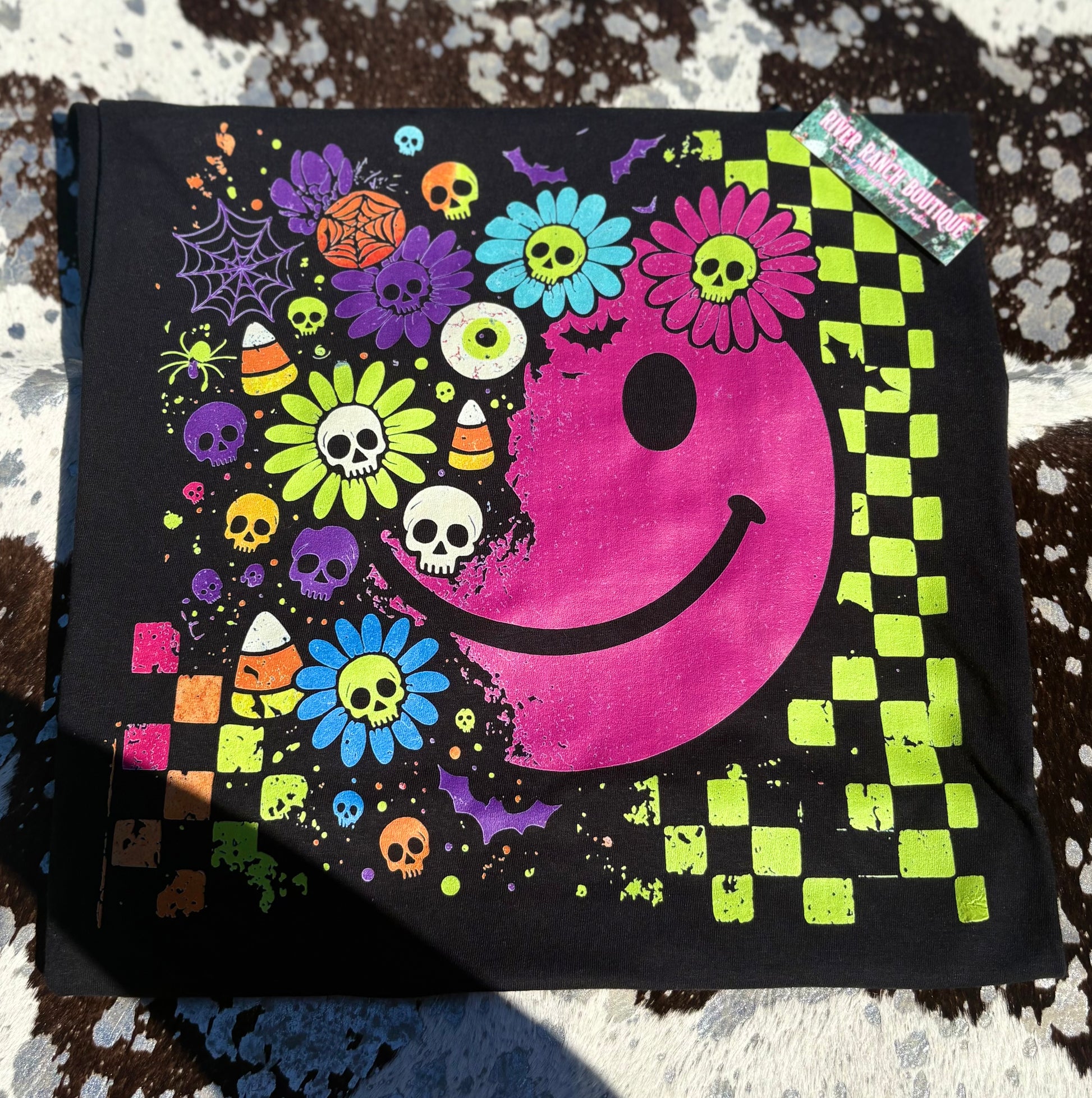 Neon Smiley-Halloween Tee